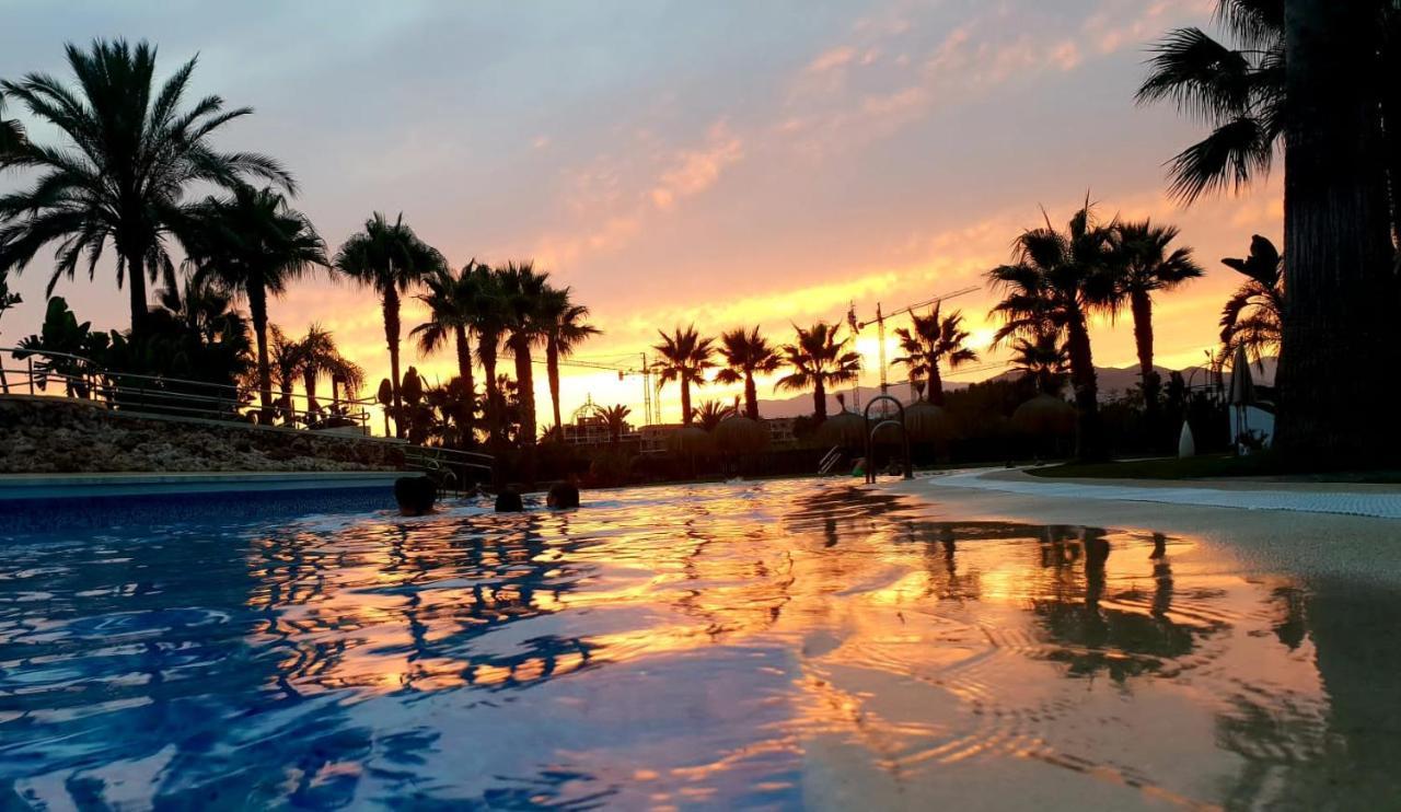 Pushe Playa Granada Beach&Golf 6 Мотрил Екстериор снимка