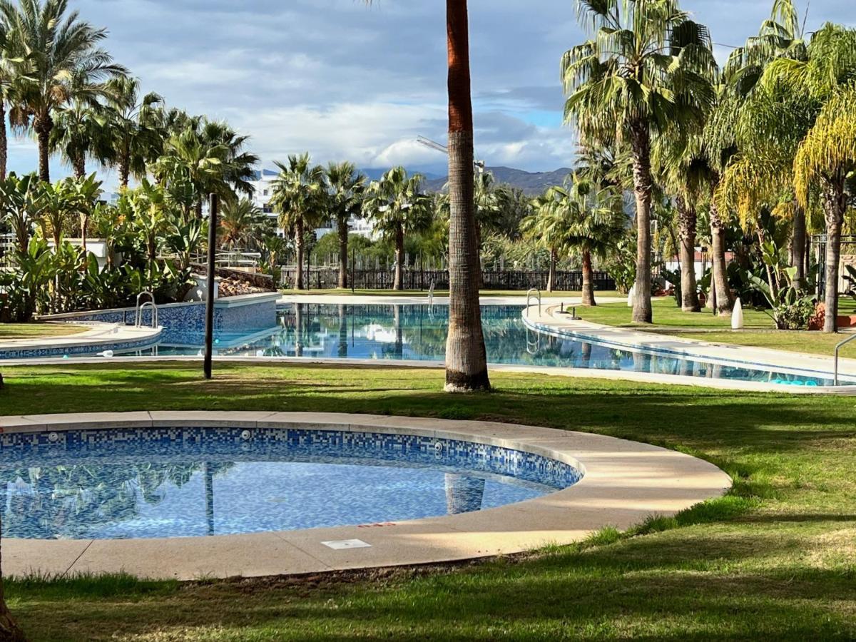 Pushe Playa Granada Beach&Golf 6 Мотрил Екстериор снимка